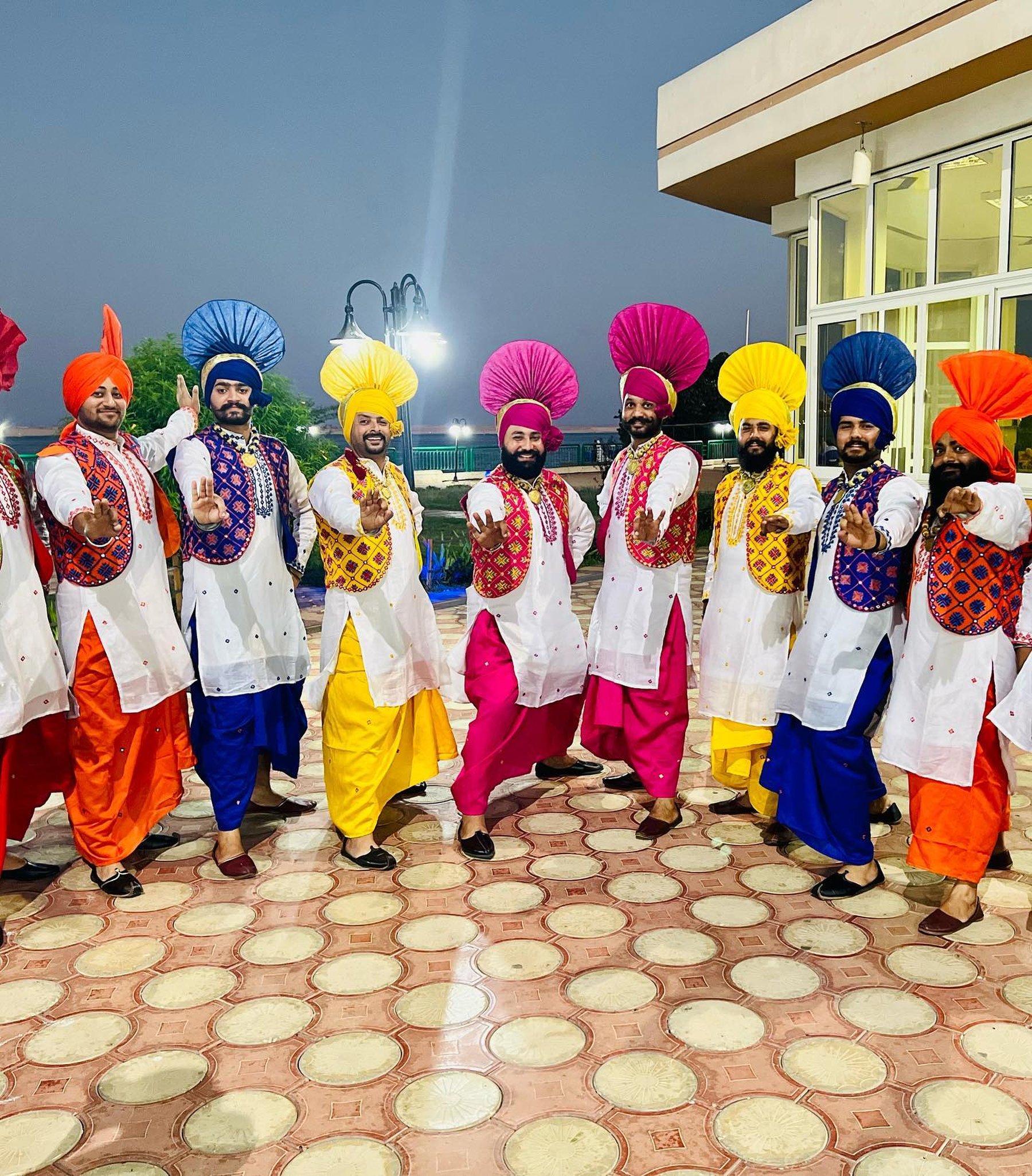 Gagandeep Singh performing Bhangra